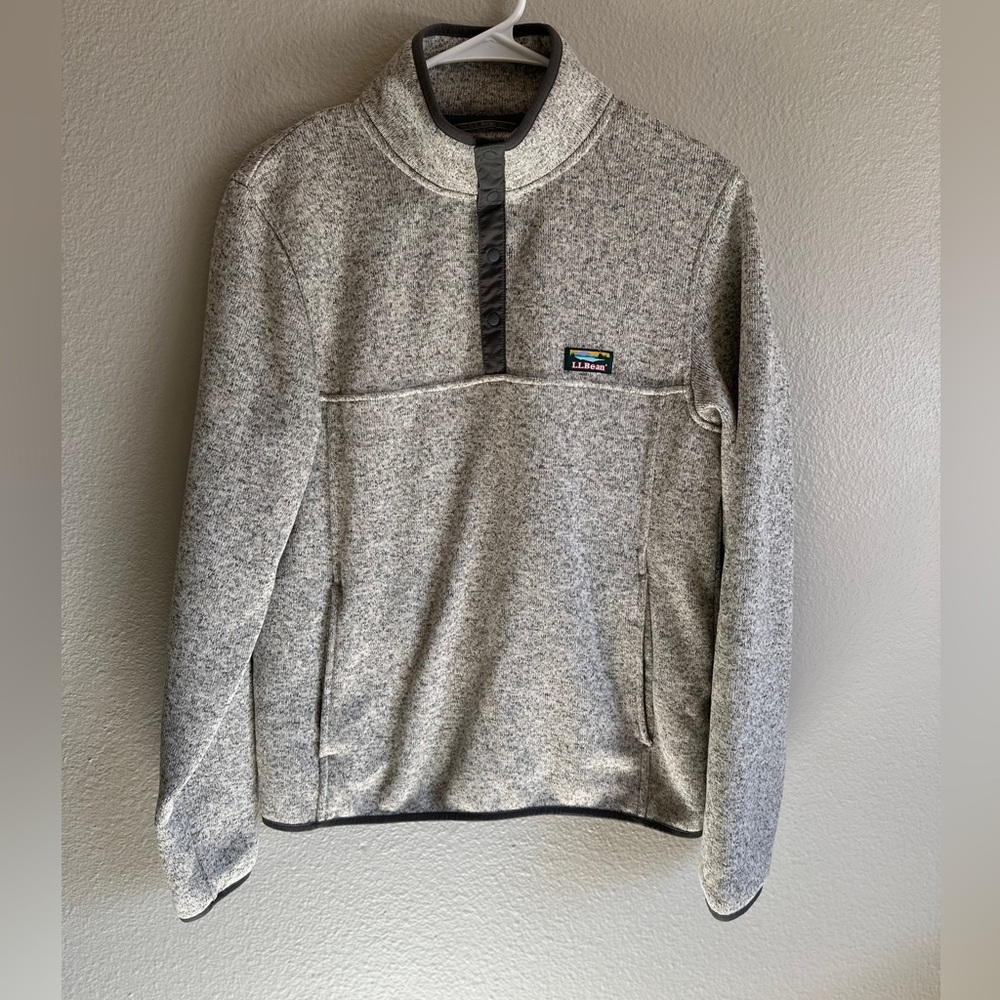 L.L. Bean size small slim adult man 1/4 snap button fleece sweatshirt in grey
